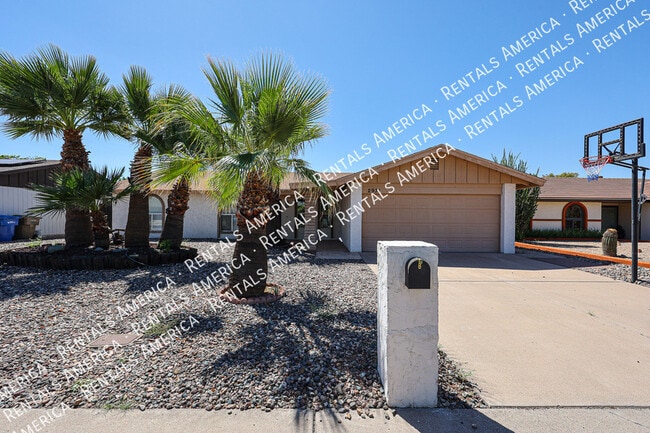 Building Photo - 2931 W Villa Maria Dr