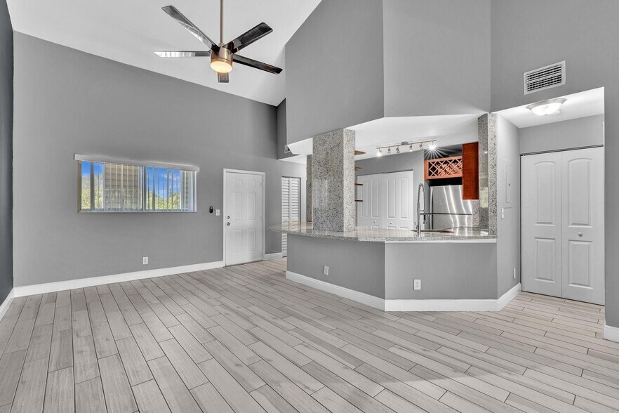 Building Photo - 3417 NW 44th St