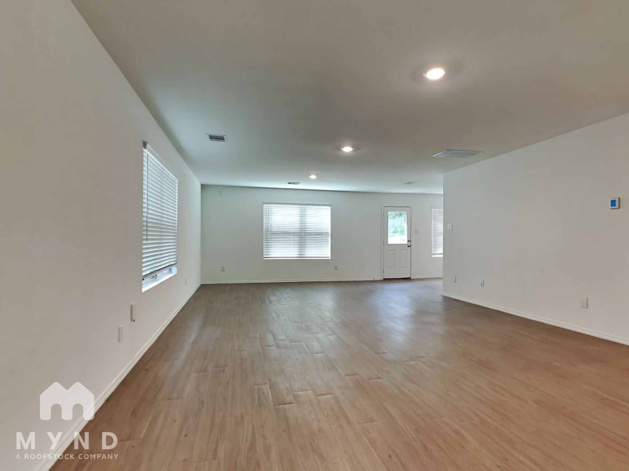 Building Photo - 3647 Solanum Dr