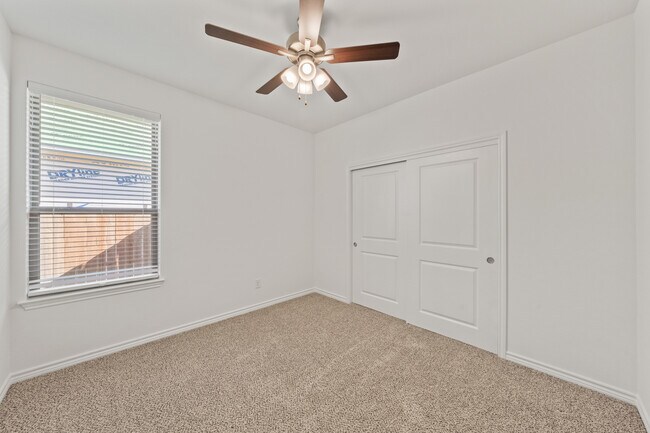 Building Photo - 7228 Caladium Dr