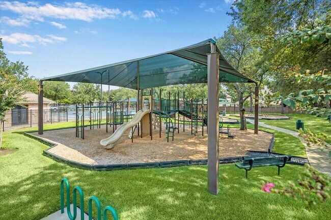Building Photo - 15627 Haleys Landing Ln