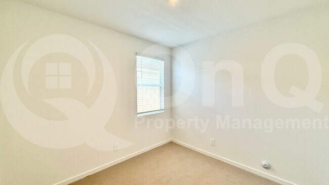 Building Photo - 141 N 175th Ave