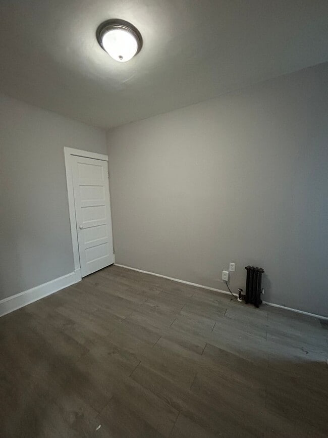 Building Photo - 412 Stuyvesant Ave