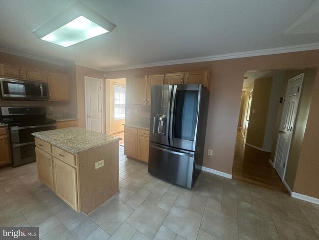 Building Photo - 3877 Shiner Ct