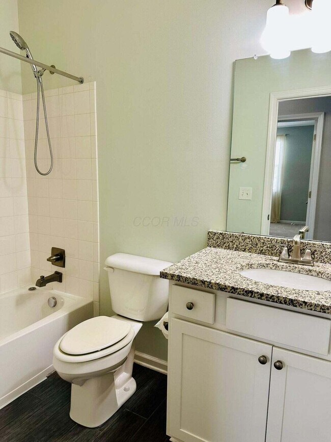 Building Photo - 3225 Rossmore Cir