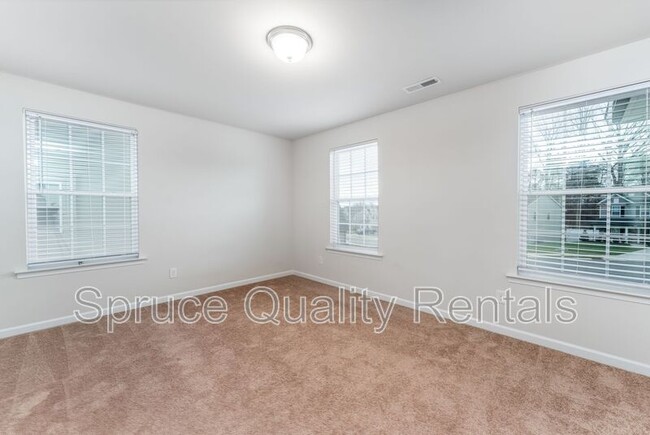 Building Photo - 7155 Watkins Landing Ct