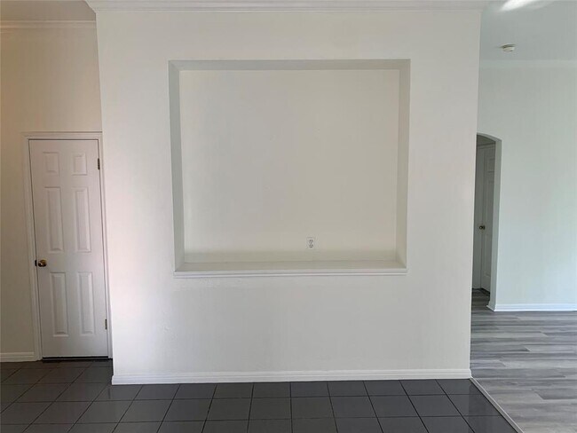 Building Photo - 12724 Picket Rope Ln