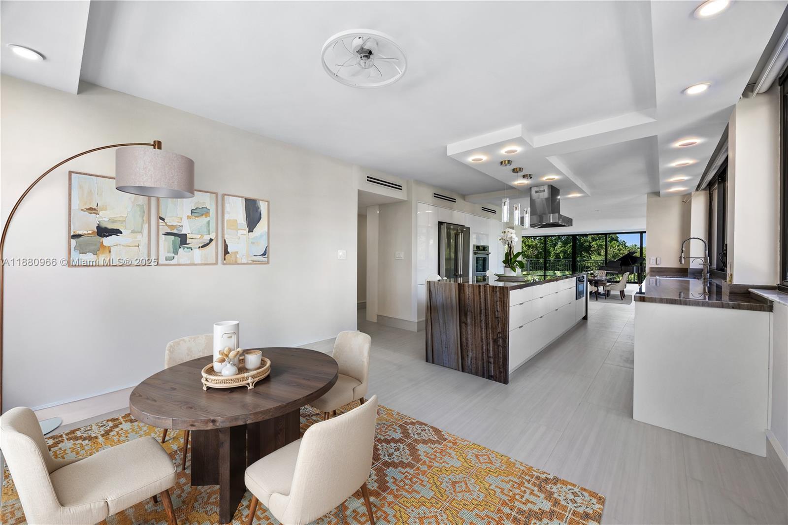 Building Photo - 700 Coral Way