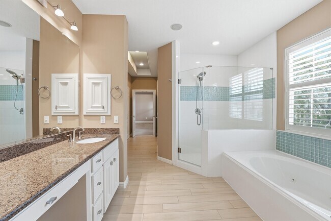 Building Photo - 5523 Crooms St