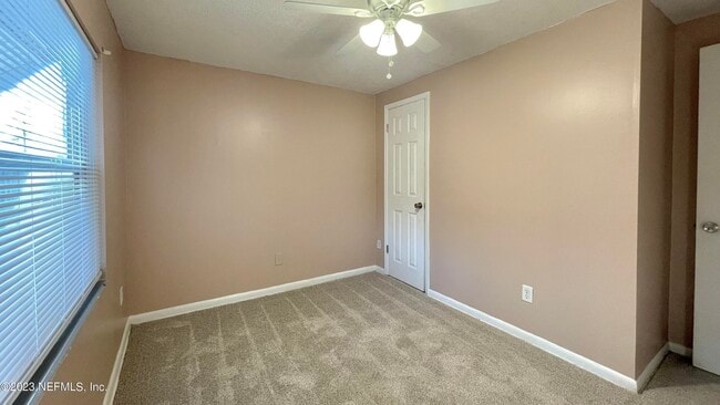 Building Photo - 10920 Witchaven St