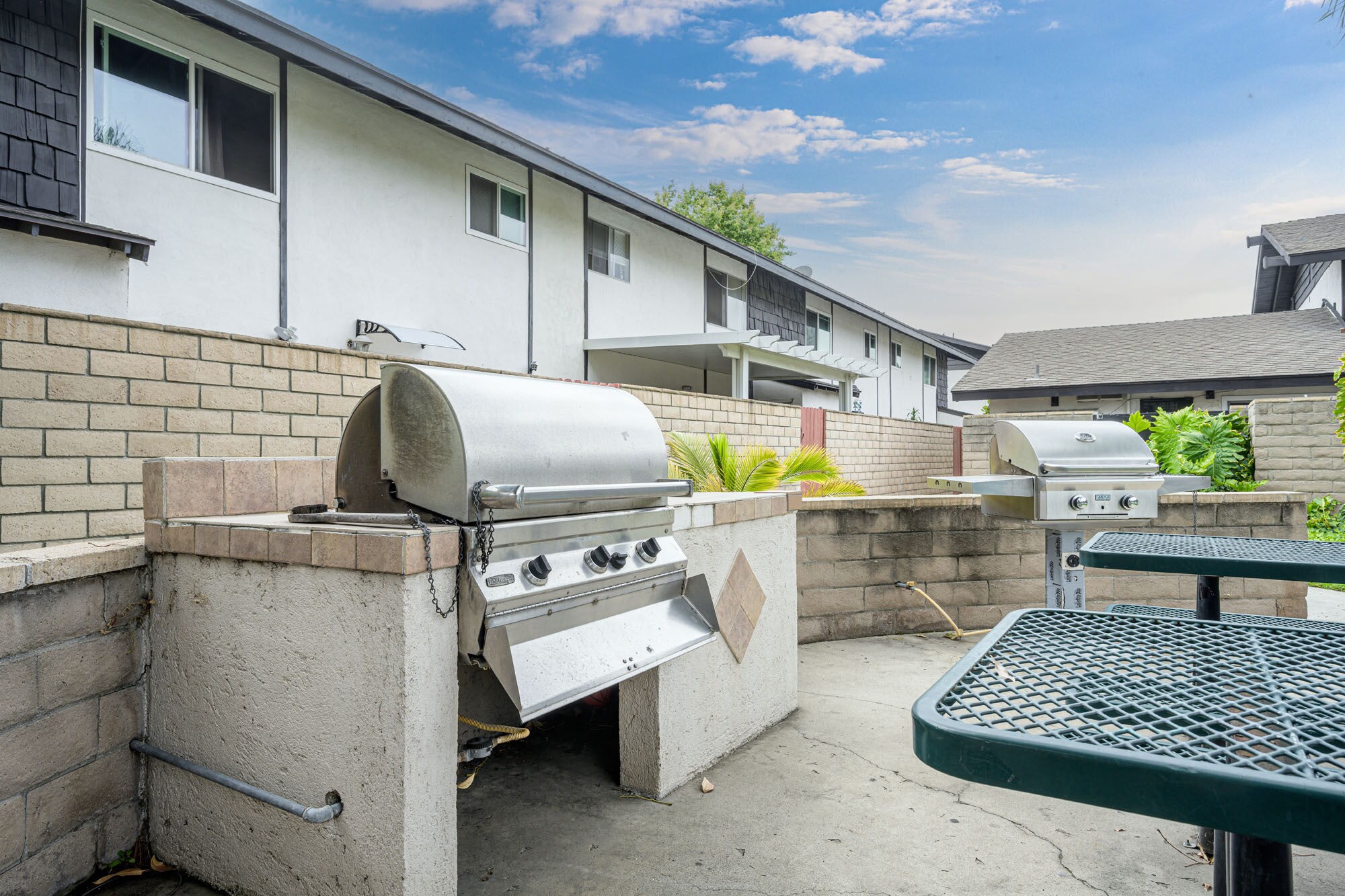 Building Photo - 7100 Cerritos Ave