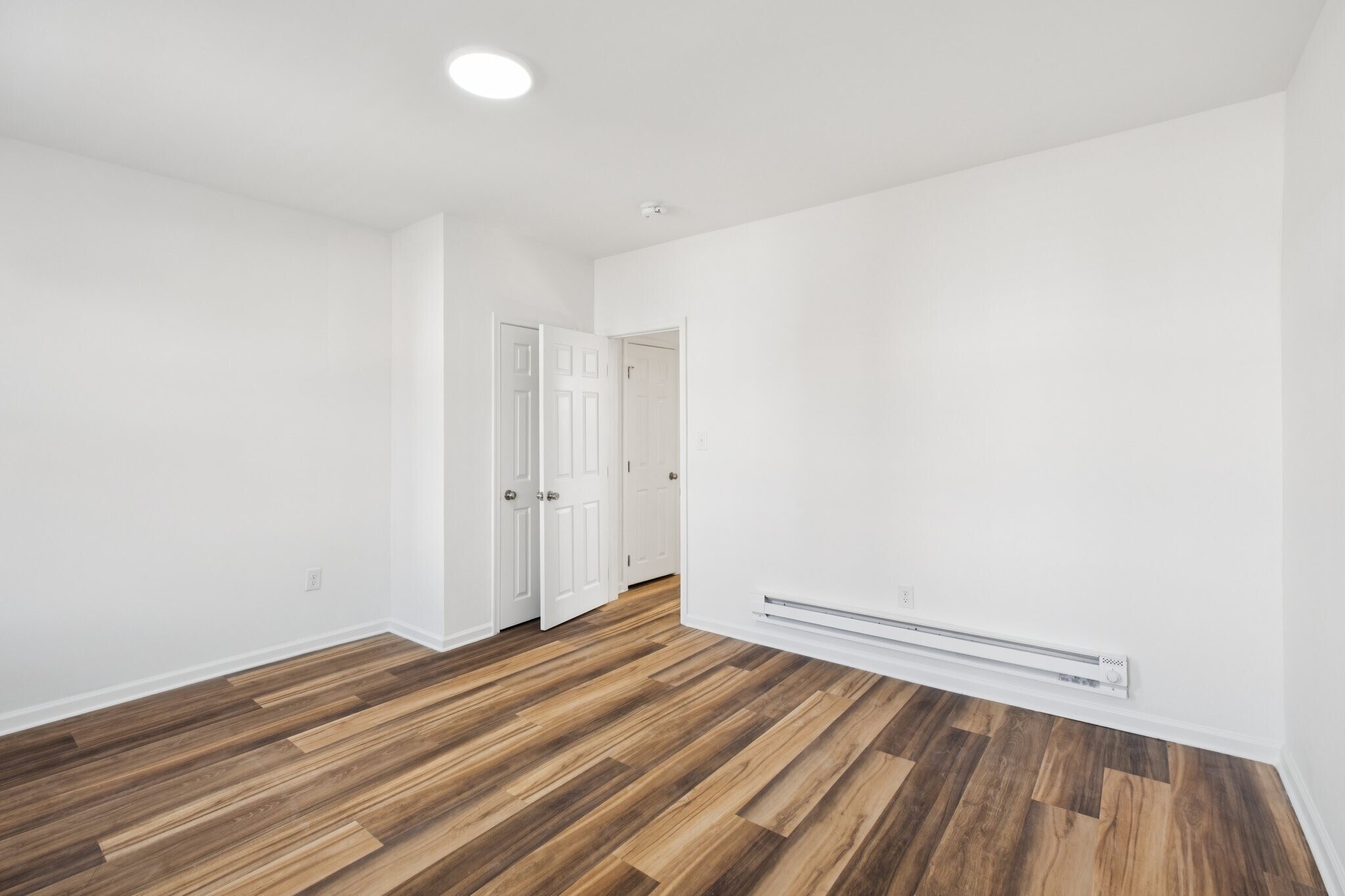 Building Photo - 4447 N 19th St