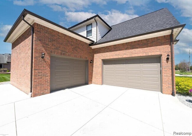 Building Photo - 47705 Card Rd