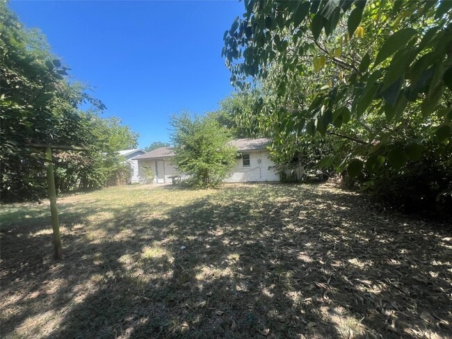 Building Photo - 4716 Dorsey St