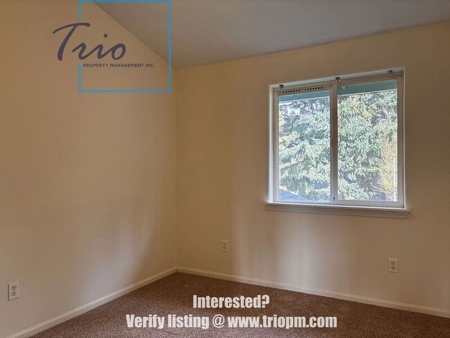 Building Photo - 457 Autumn Ave