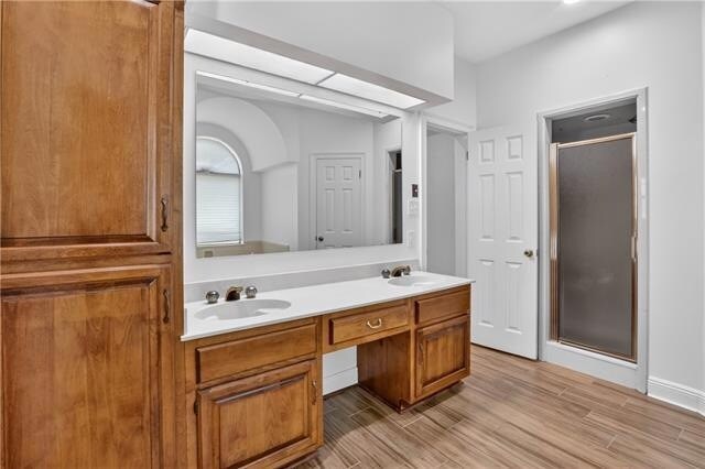 Building Photo - 401 Starling Dr