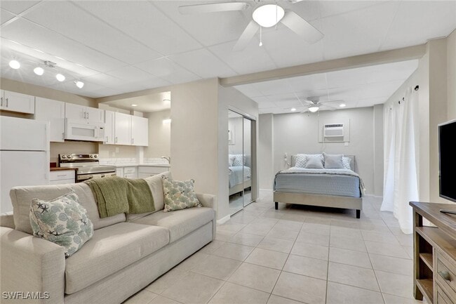 Building Photo - 1282 Belaire Ct