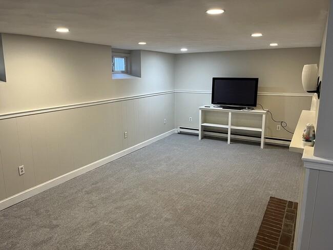 Building Photo - 101 Richmond Rd