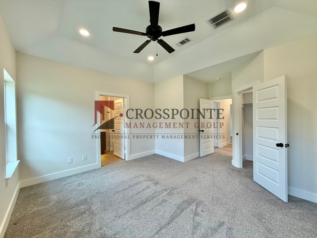 Building Photo - Tour Today! 3 Bedroom, 2 Bathroom Home in Lindale!