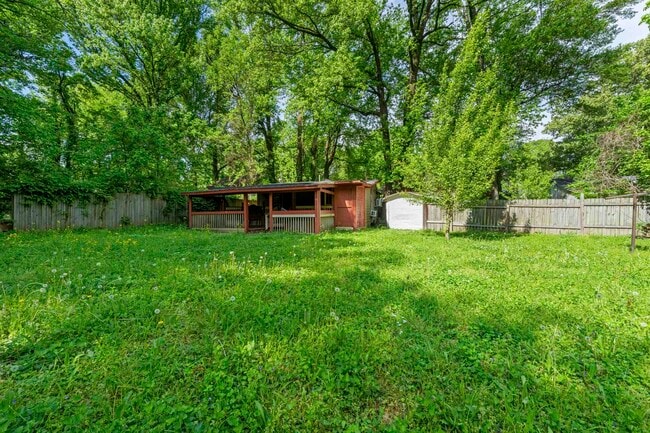 Building Photo - 3066 Redbud Rd