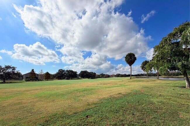 Building Photo - 2702 Scarborough Ct