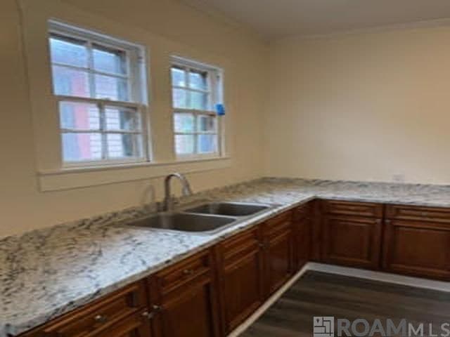 Building Photo - 8816 Olive St