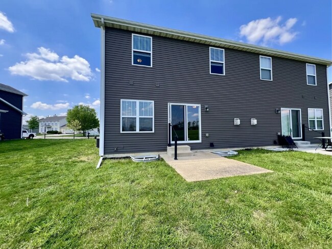 Building Photo - 756 Sedgegrass Dr