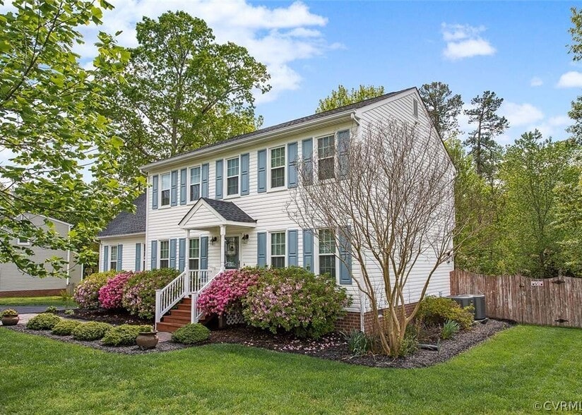 Front View - 8025 Secretariat Dr