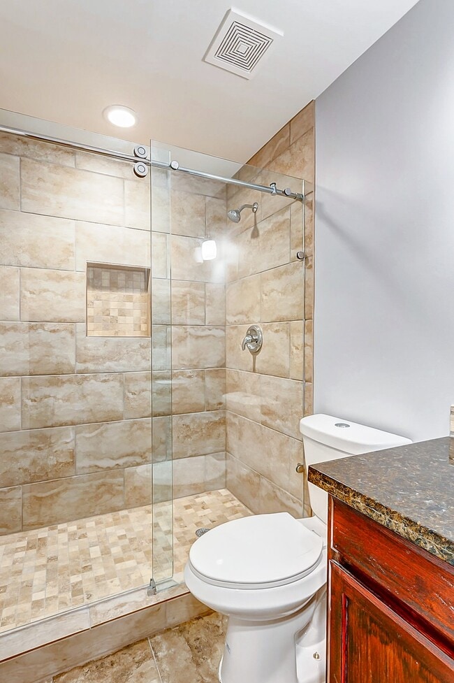 Building Photo - 20218 White Poplar Dr