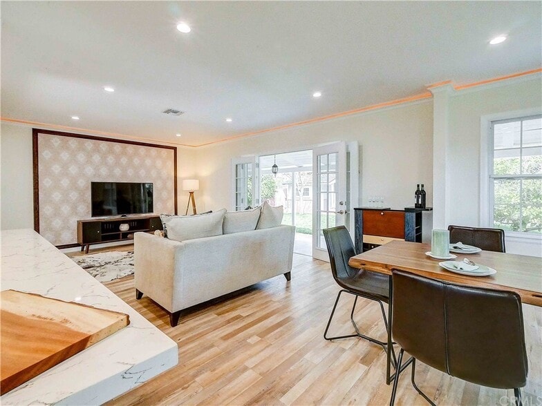 Building Photo - 15931 Tuba St