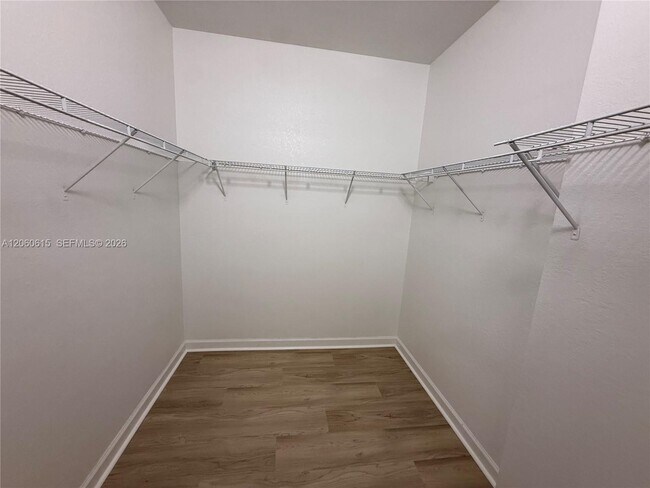 Building Photo - 9465 SW 171st Ct