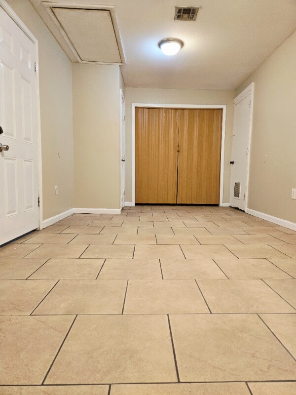 Building Photo - 3873 W Louisiana State Dr