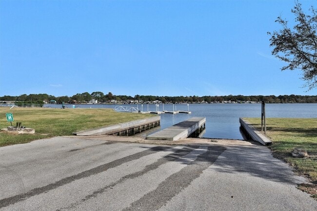 Building Photo - 12922 Longstreet Rd