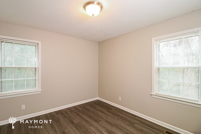 Building Photo - 4220 Hillswood Ln