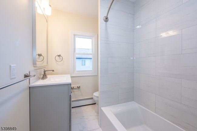 Building Photo - 44 Central Ave