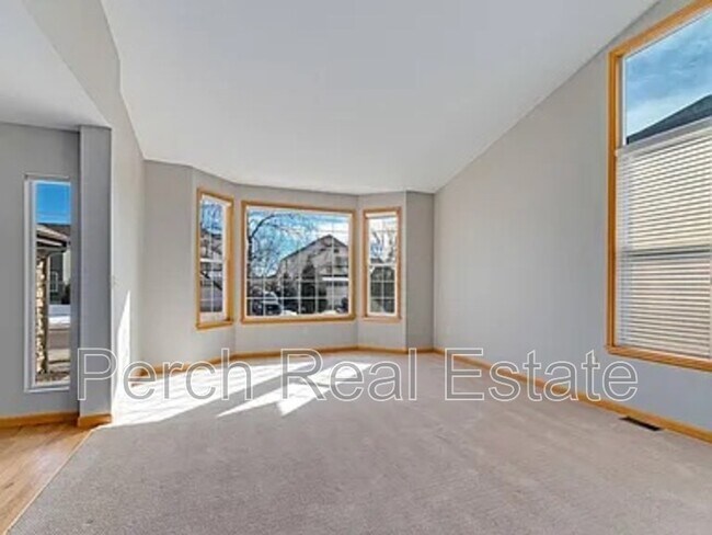 Building Photo - 14041 W Amherst Ave