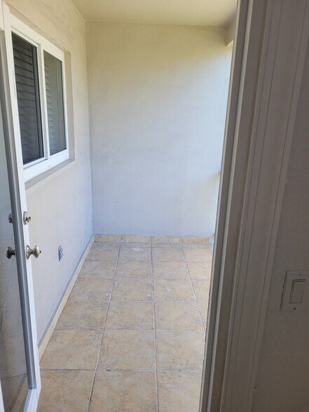 Building Photo - 13900 Lake Placid Ct