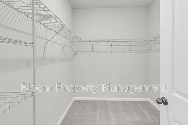 Building Photo - 507 Sybilwood Ln