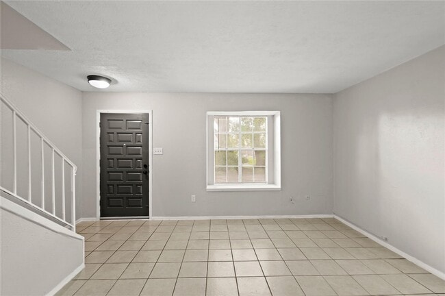 Building Photo - 12873 High Star Dr