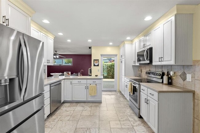 Building Photo - 1191 87th Ave N