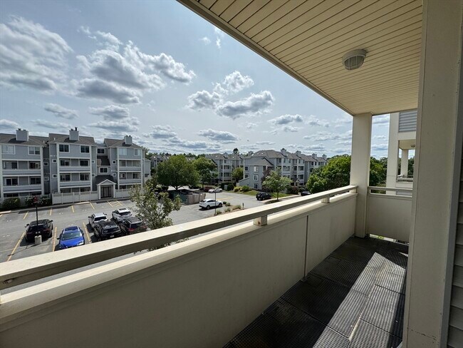 Building Photo - 200 Falls Blvd