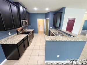 Building Photo - 7707 Watersedge Cove
