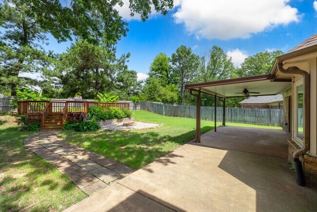 Building Photo - 3075 Stonecrest Cir