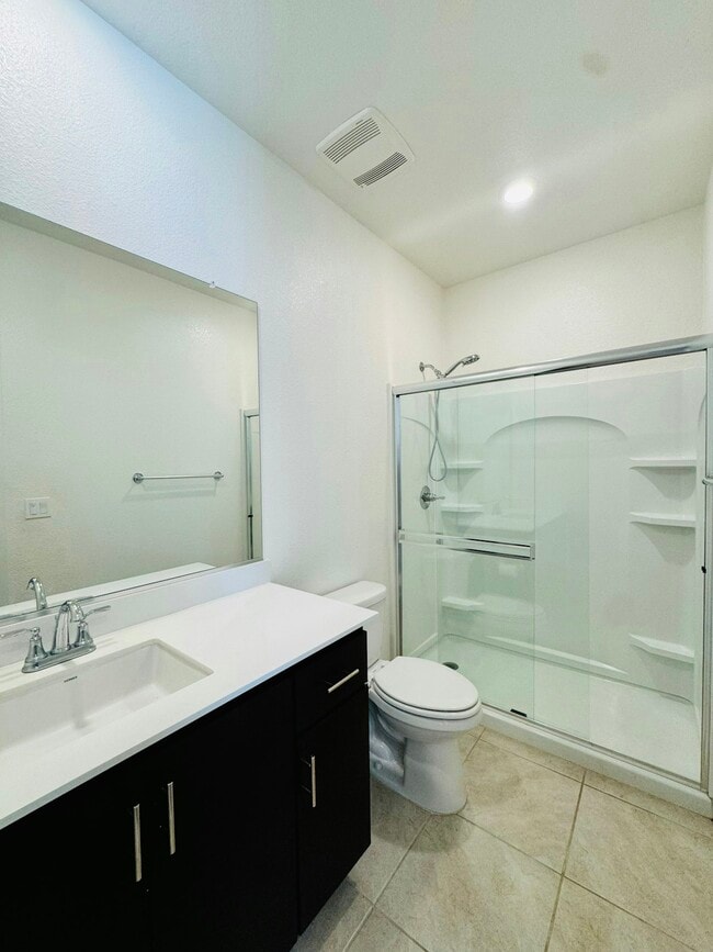 Building Photo - 5440 Guenoc Valley Ln