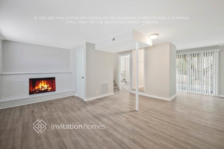 Building Photo - 6009 Lopez Ln