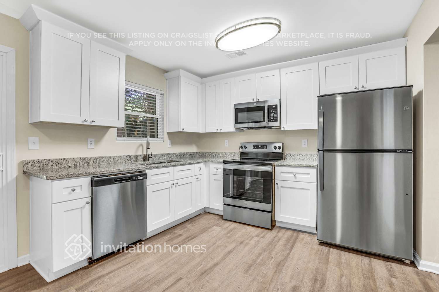 Building Photo - 1411 Marcelle Heights Pl NW