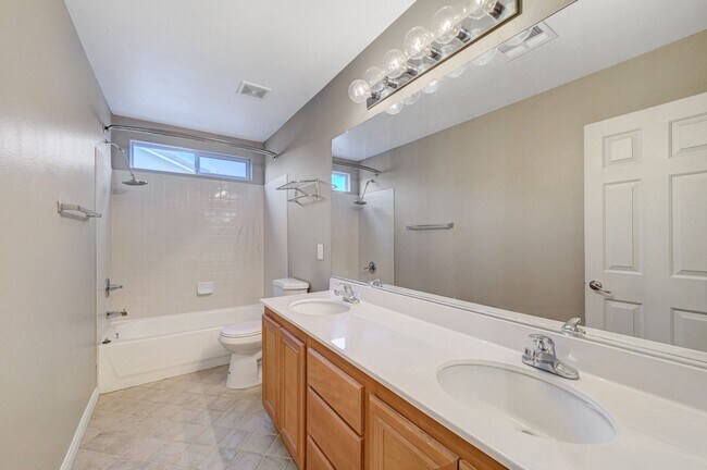 Building Photo - 1st MONTH FREE! Lone Mountain Heights Luxu...