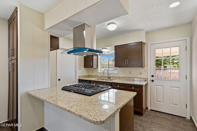 Building Photo - 2608 Dan Sikes Dr