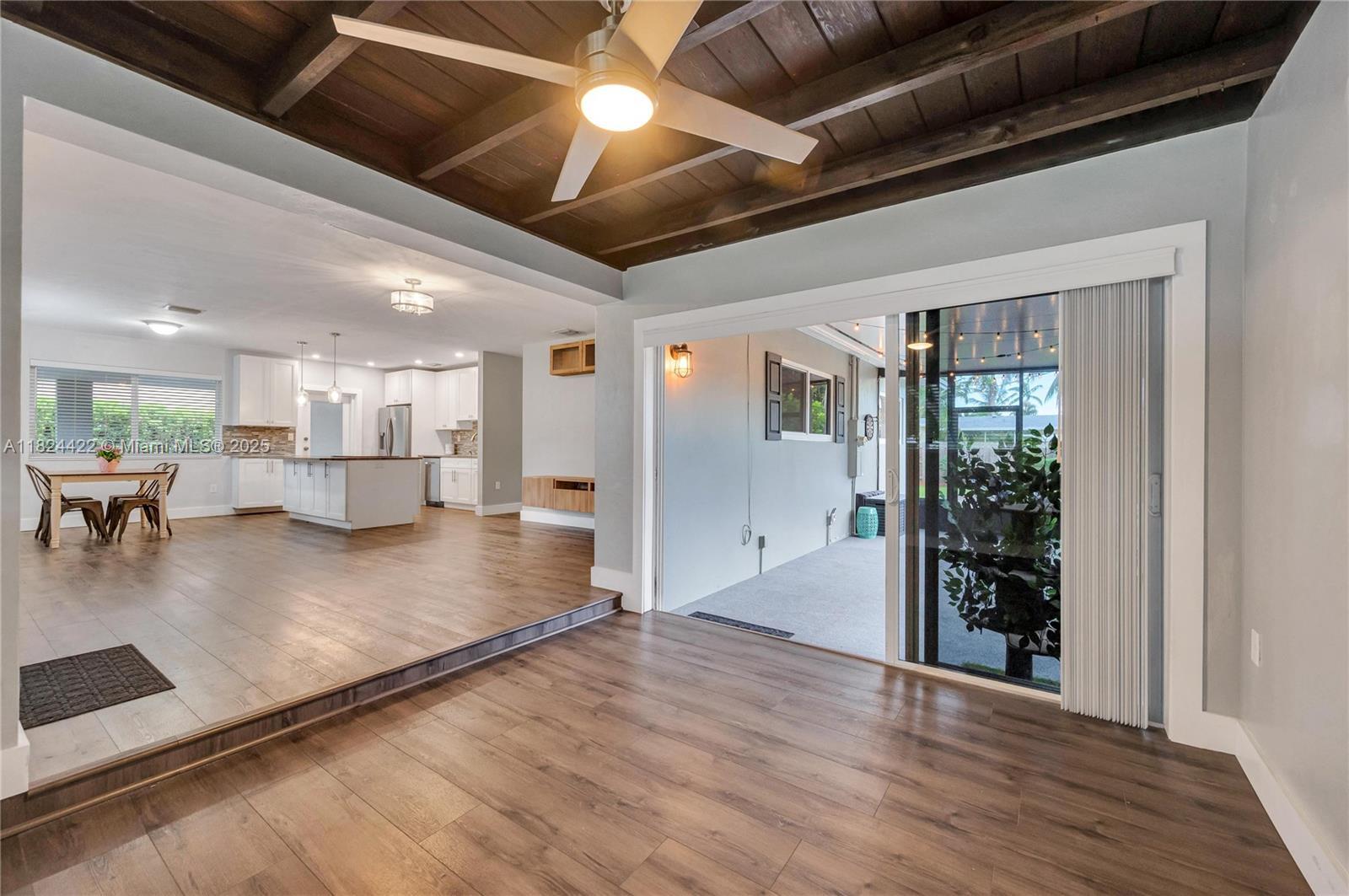 Building Photo - 4764 NE 15th Way