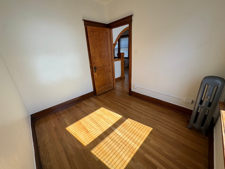 Bedroom 1 - 2127 Highland Ave
